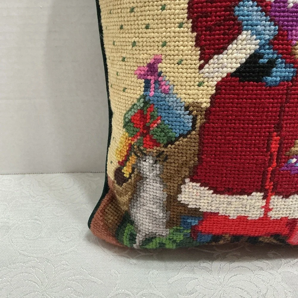 Christmas Needlepoint Throw Accent Pillow Santa Children Tree Gifts Zipper
